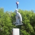 Демонтировали памятник первому директору КМК