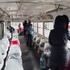 У Кривому Розі підлітки відмивали трамвай від малюнків